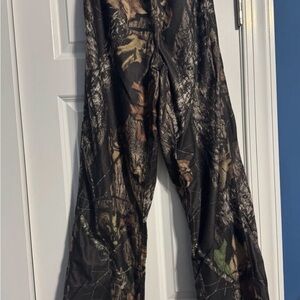Herter's Brown Mossy Oak Outdoor Pants, size Med Tall